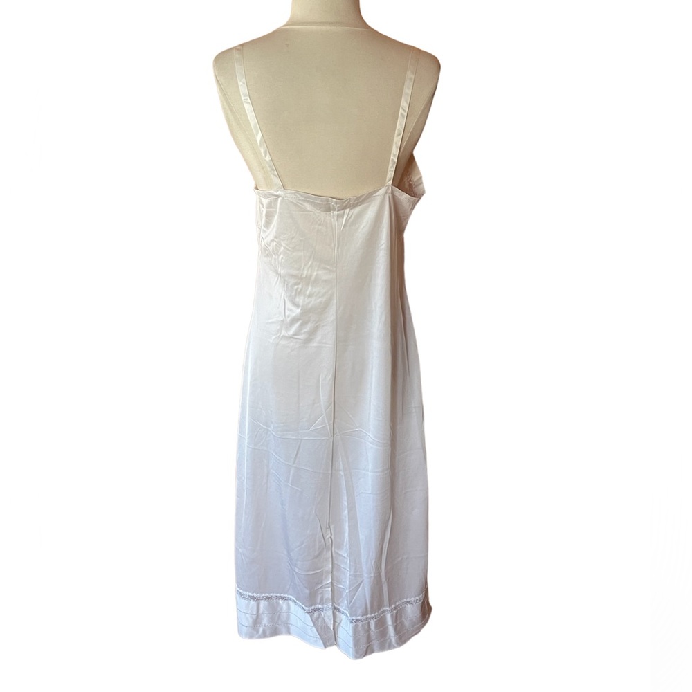 Vintage Lorraine‎ Nylon Camisole - Picture 4 of 5
